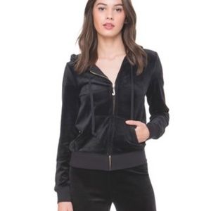 Soft black juicy girl hoodie.